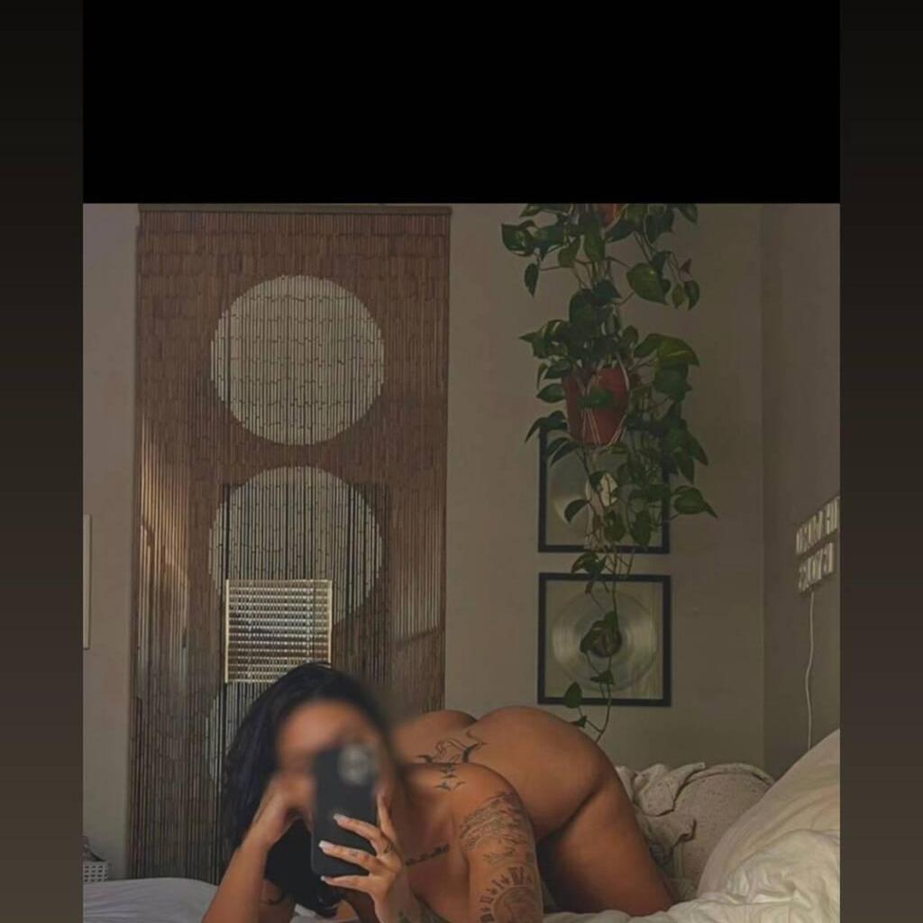 
                        Alessia
                     is Female Escorts. | Quebec City | Quebec | Canada | canadatopescorts.com 