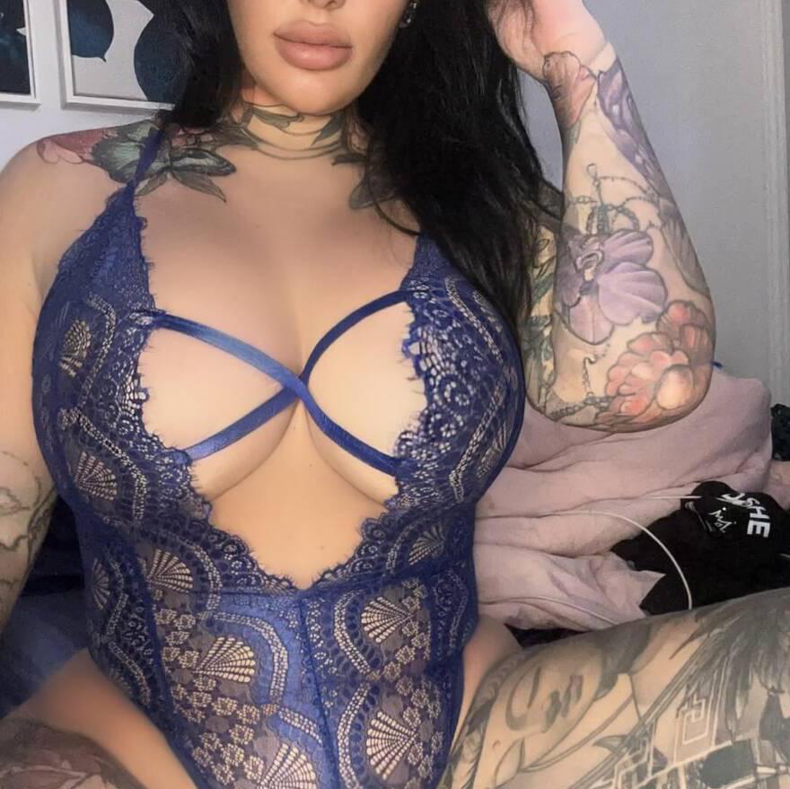 
                        Mia ARGENT COMPTANT
                     is Female Escorts. | Saguenay | Quebec | Canada | canadatopescorts.com 