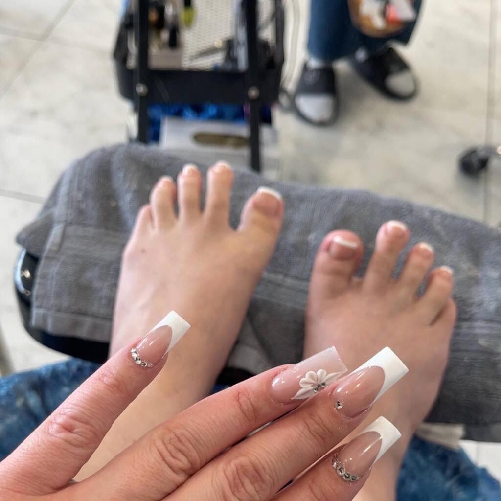 
                        Brooks Hotel
                     is Female Escorts. | Medicine Hat | Alberta | Canada | canadatopescorts.com 