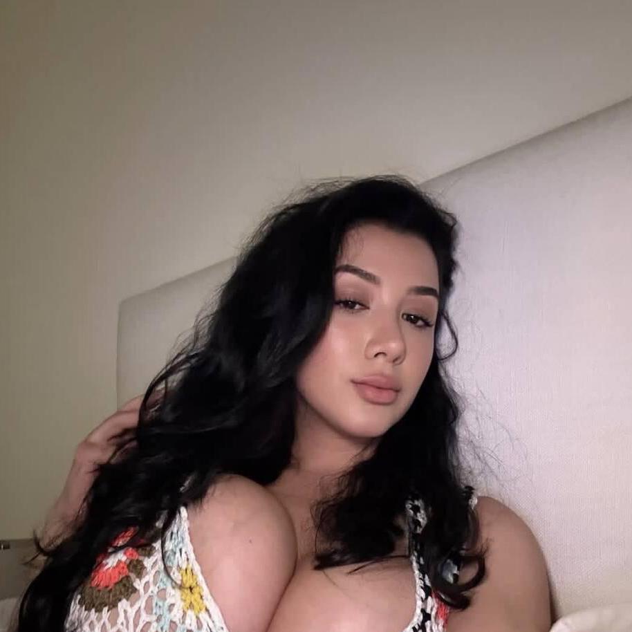 
                        Presley
                     is Female Escorts. | Barrie | Ontario | Canada | canadatopescorts.com 