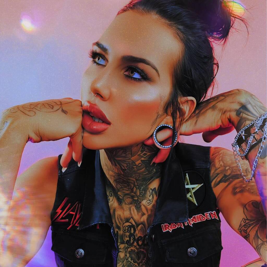 
                        Blake addison
                     is Female Escorts. | Grande Prairie | Alberta | Canada | canadatopescorts.com 