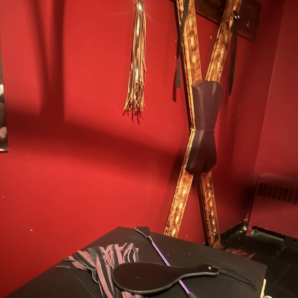 
                        Violet Vixen
                     is Female Escorts. | Niagara | Ontario | Canada | canadatopescorts.com 