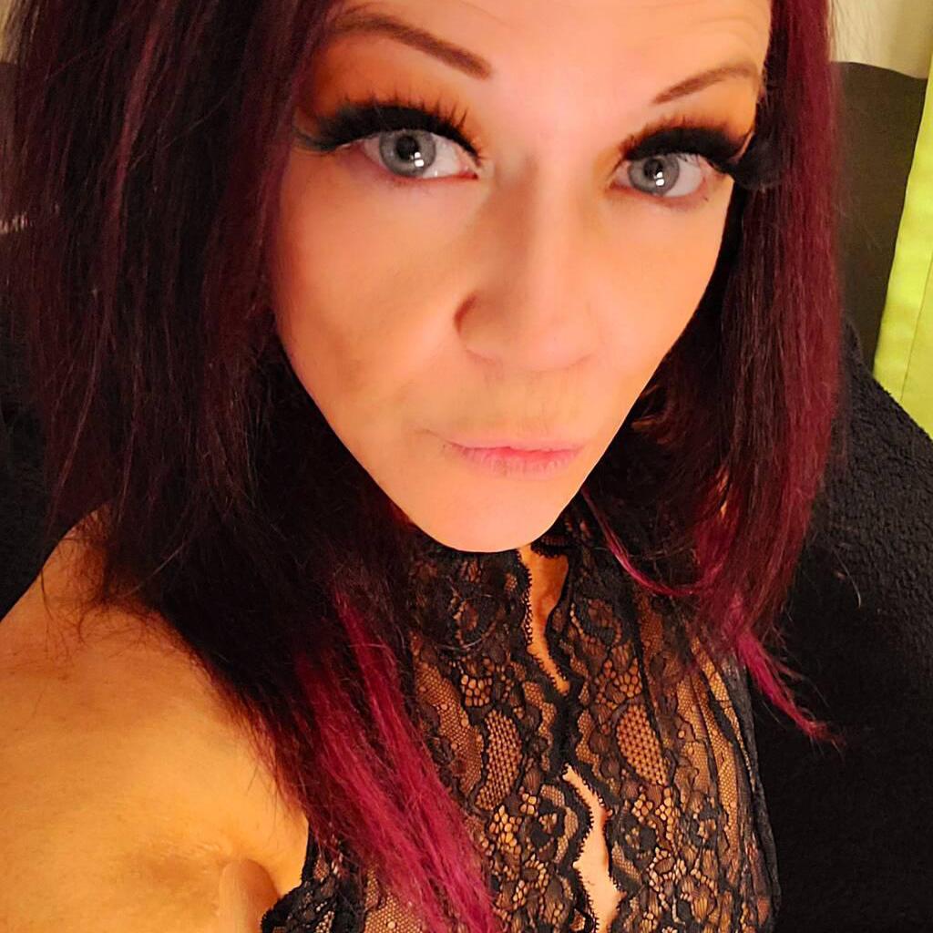 
                        Ireland
                     is Female Escorts. | Medicine Hat | Alberta | Canada | canadatopescorts.com 