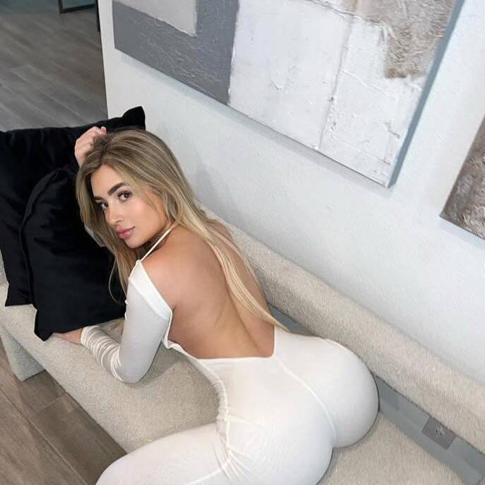 
                        Sabrina
                     is Female Escorts. | St. Albert | Alberta | Canada | canadatopescorts.com 