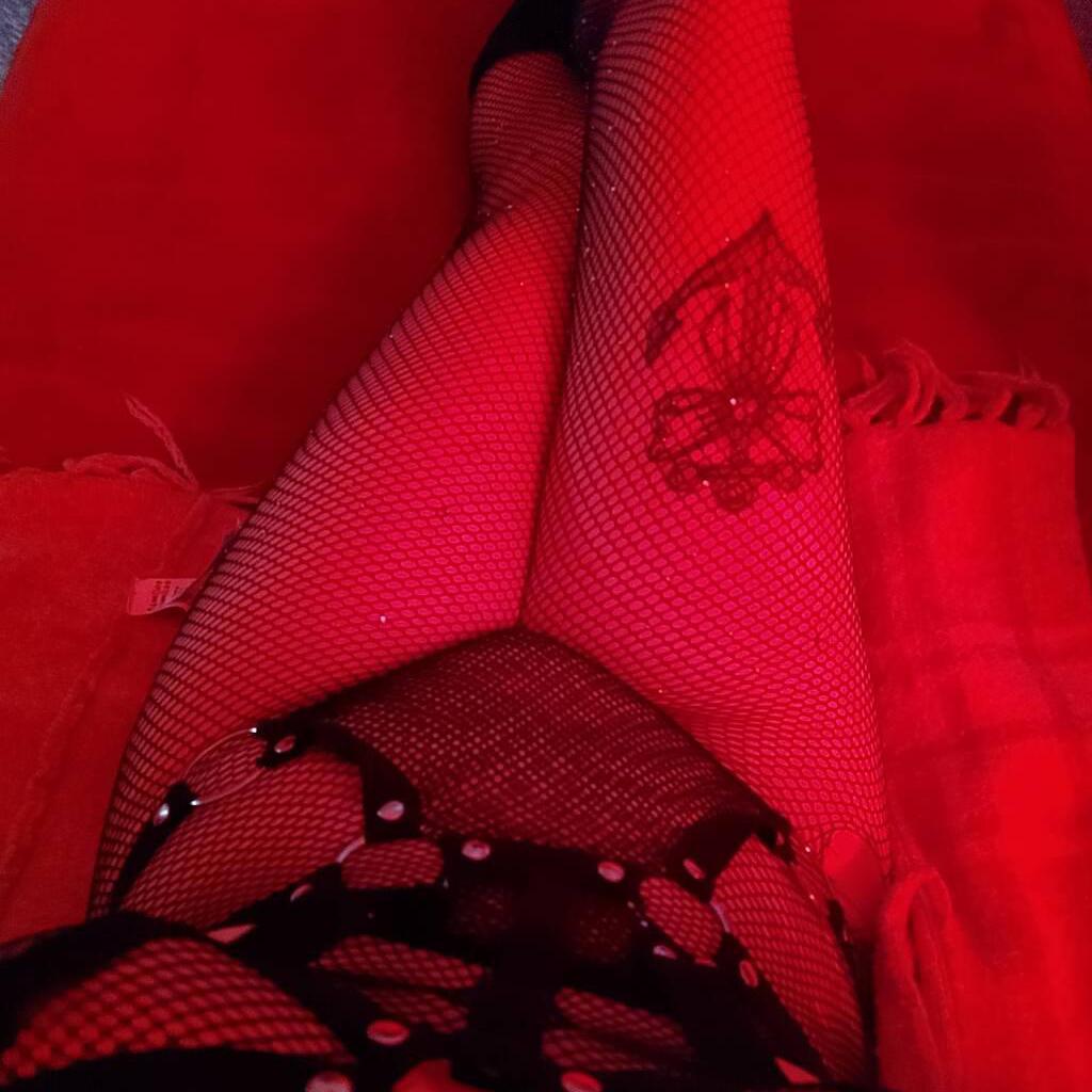 
                        Daphnee Rae
                     is Female Escorts. | Kitchener | Ontario | Canada | canadatopescorts.com 