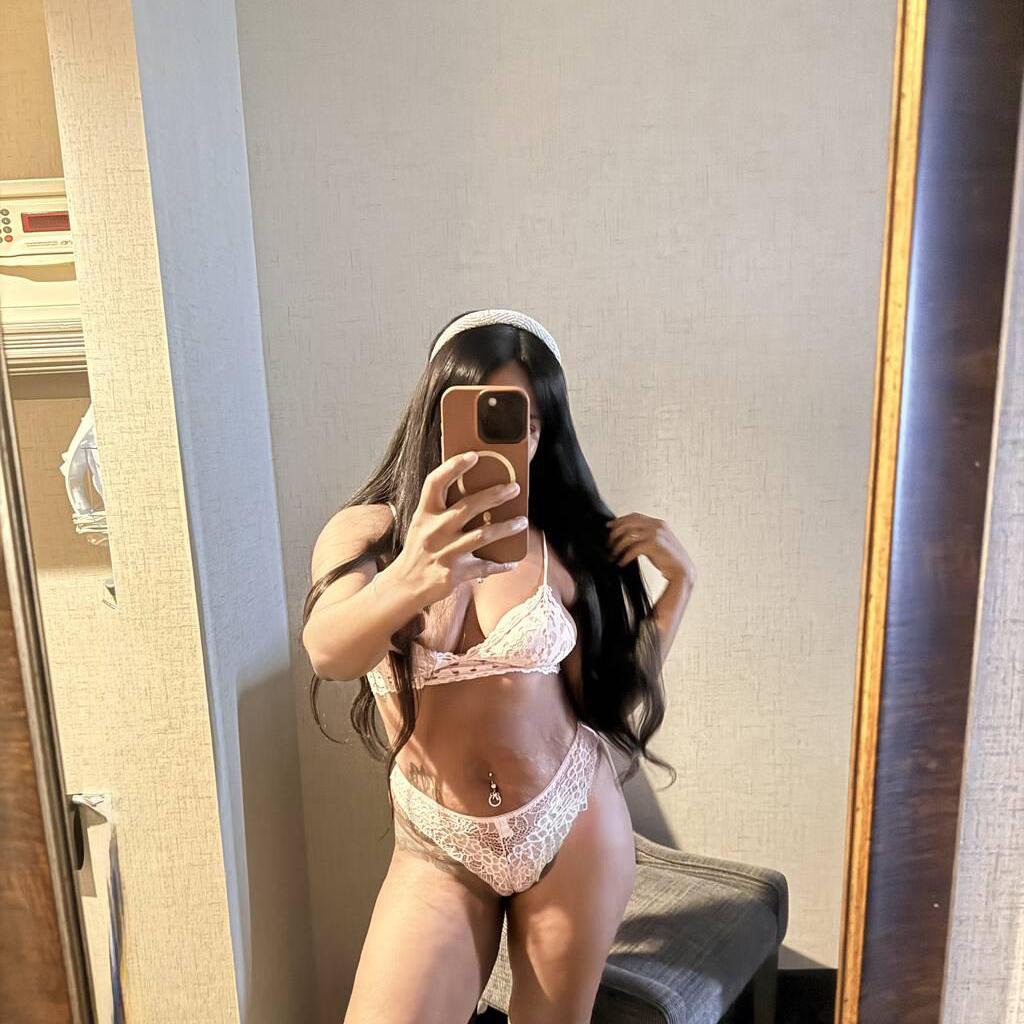 
                        Thiara
                     is Female Escorts. | Toronto | Ontario | Canada | canadatopescorts.com 