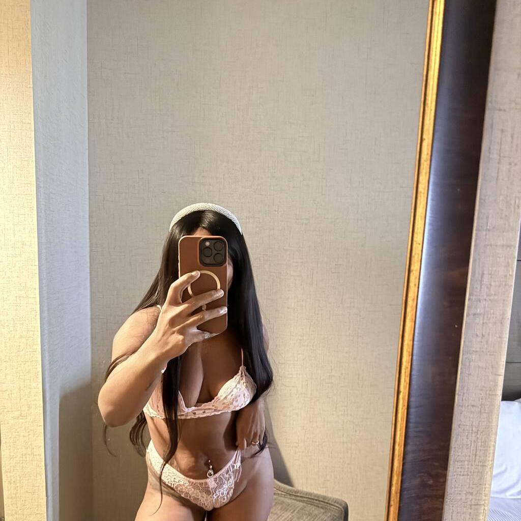 
                        Thiara
                     is Female Escorts. | Toronto | Ontario | Canada | canadatopescorts.com 