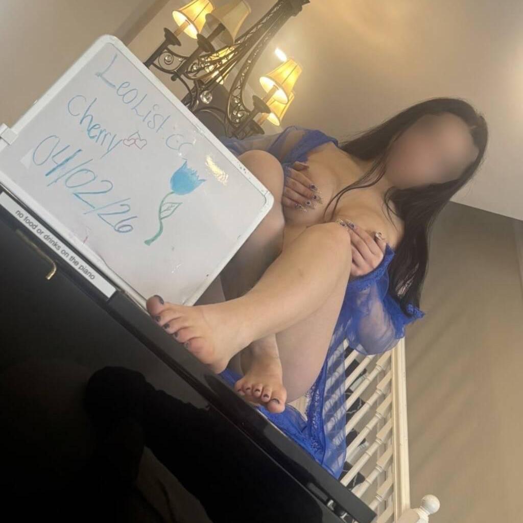 
                        Cherry
                     is Female Escorts. | Kingston | Ontario | Canada | canadatopescorts.com 