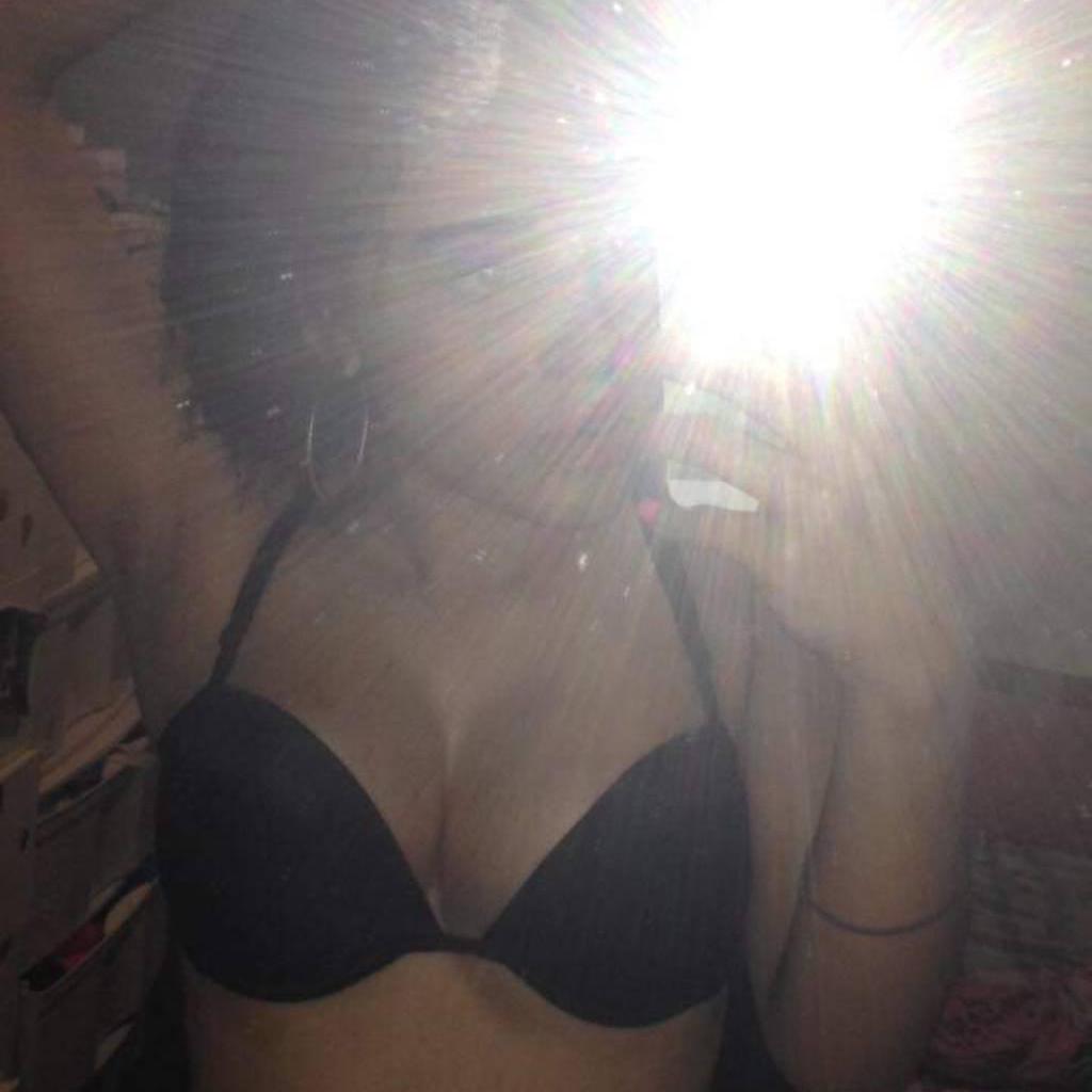 
                        Dyamond (Available NOW)
                     is Female Escorts. | Toronto | Ontario | Canada | canadatopescorts.com 