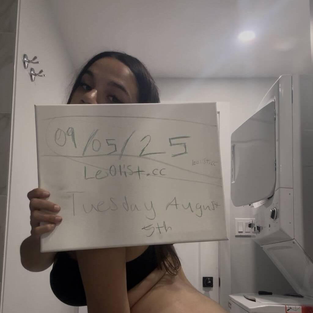 
                        Melanie
                     is Female Escorts. | Kingston | Ontario | Canada | canadatopescorts.com 