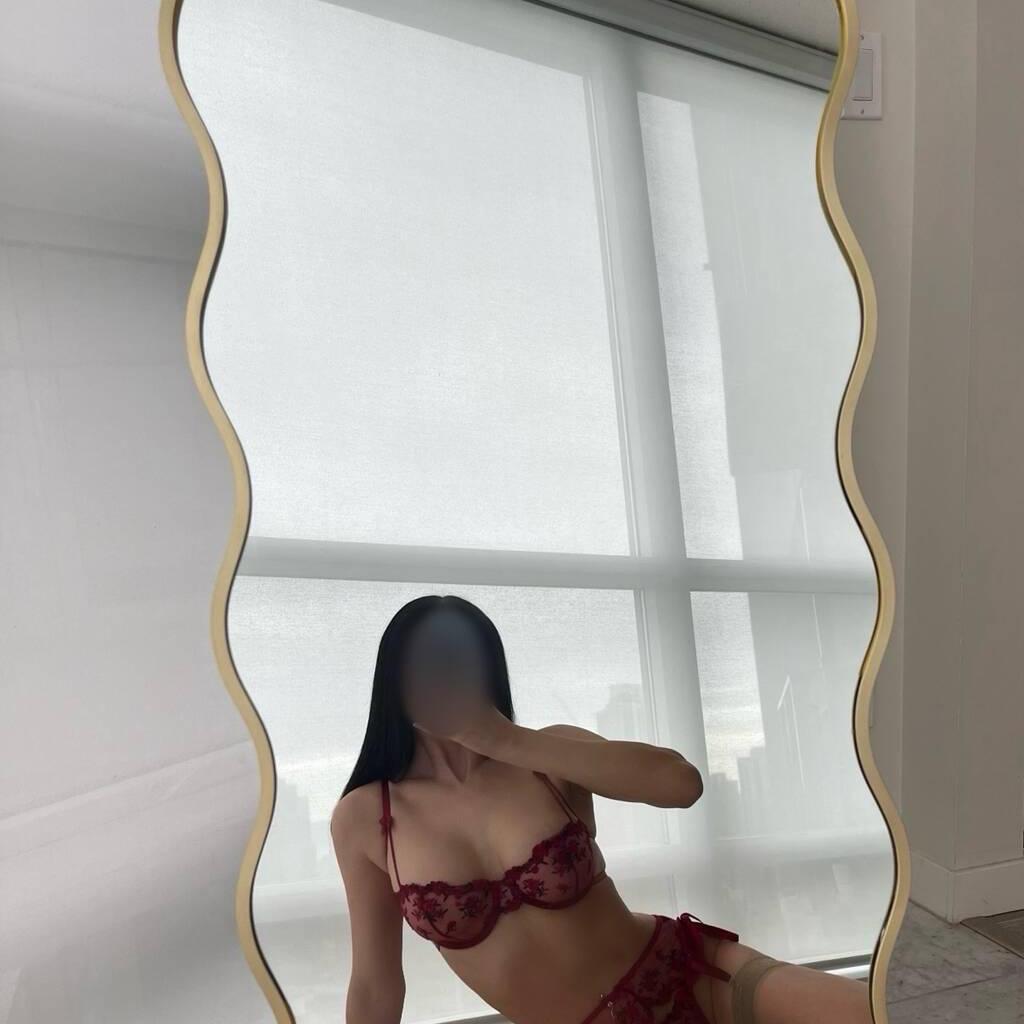 
                        Allison
                     is Female Escorts. | Vancouver | British Columbia | Canada | canadatopescorts.com 