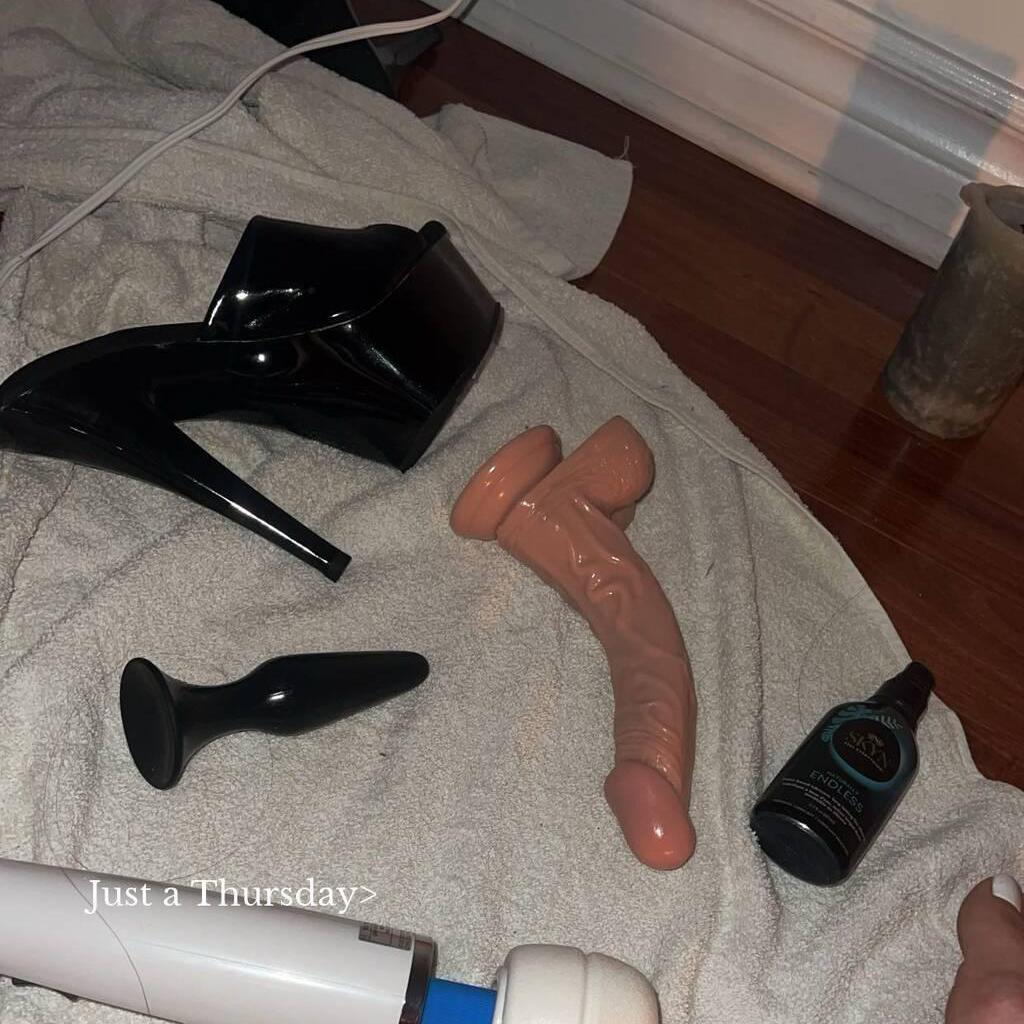 
                        Katy
                     is Female Escorts. | Barrie | Ontario | Canada | canadatopescorts.com 