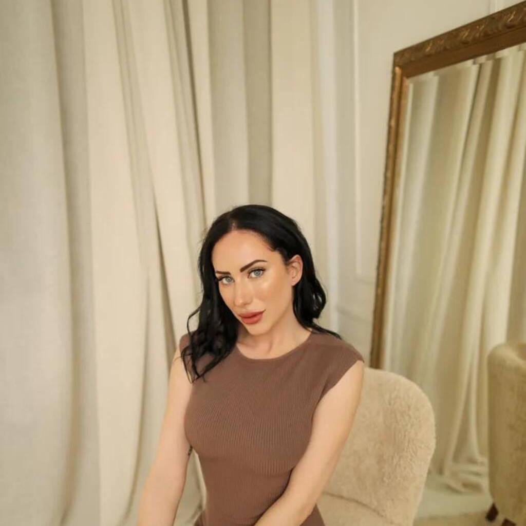 
                        Naomi
                     is Female Escorts. | Chatham | Ontario | Canada | canadatopescorts.com 