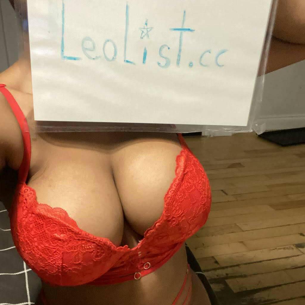 
                        Aliciaox
                     is Female Escorts. | Montreal | Quebec | Canada | canadatopescorts.com 