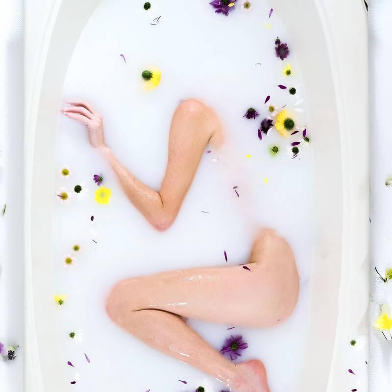 
                        Willow
                     is Female Escorts. | Kelowna | British Columbia | Canada | canadatopescorts.com 