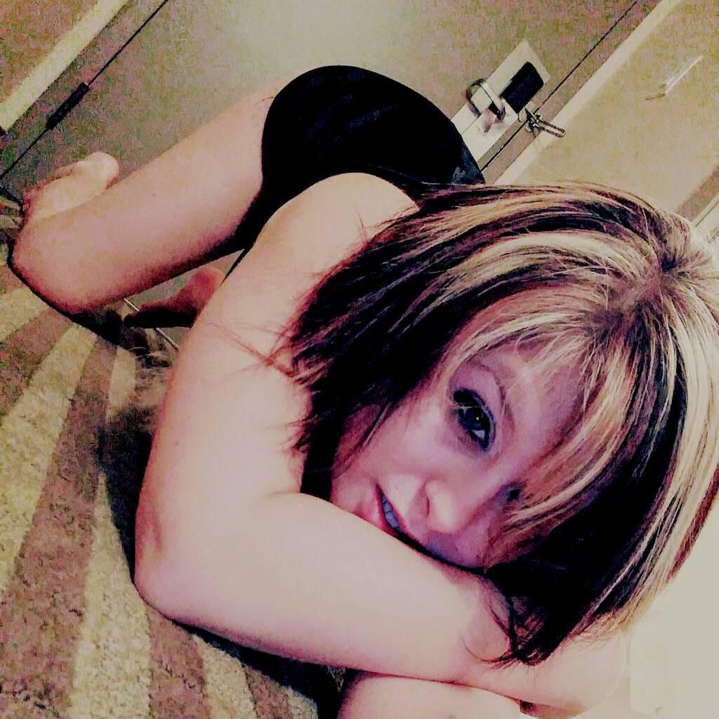 
                        Destiny
                     is Female Escorts. | Chatham | Ontario | Canada | canadatopescorts.com 