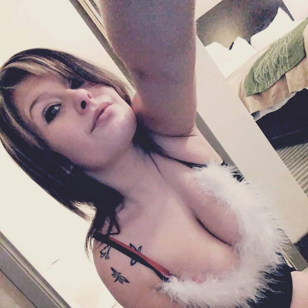 
                        Destiny
                     is Female Escorts. | Chatham | Ontario | Canada | canadatopescorts.com 