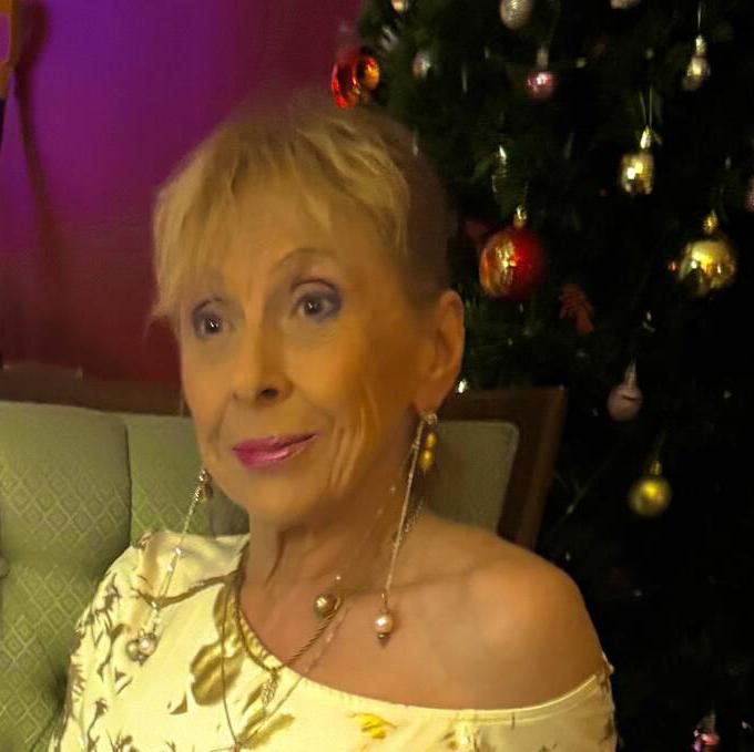 
                        Michelle
                     is Female Escorts. | windsor | Ontario | Canada | canadatopescorts.com 