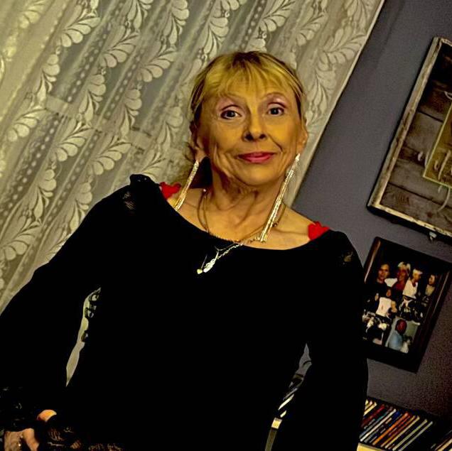 
                        Michelle
                     is Female Escorts. | windsor | Ontario | Canada | canadatopescorts.com 