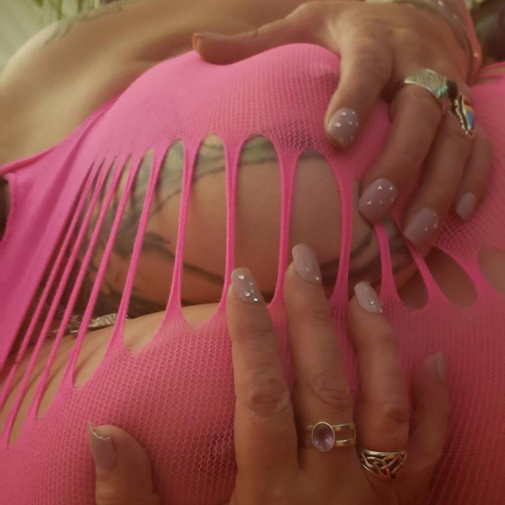 
                        Vivien
                     is Female Escorts. | Saskatoon | Saskatchewan | Canada | canadatopescorts.com 