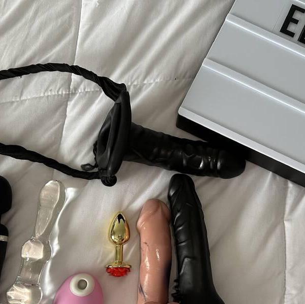 
                        Elena Russo
                     is Female Escorts. | Calgary | Alberta | Canada | canadatopescorts.com 