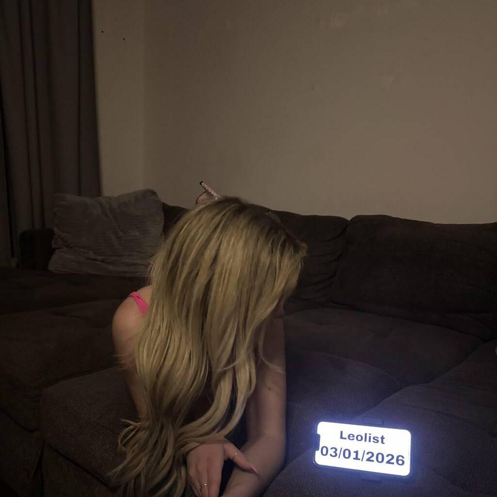 
                        White Snow Bunny
                     is Female Escorts. | Quebec City | Quebec | Canada | canadatopescorts.com 