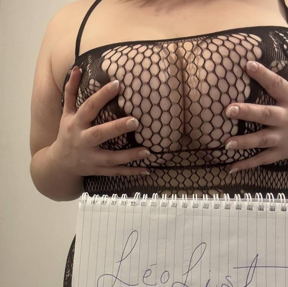 
                        Arielle
                     is Female Escorts. | Kingston | Ontario | Canada | canadatopescorts.com 