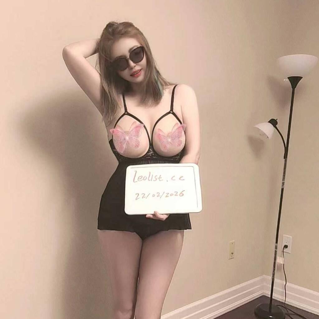 
                        Violet
                     is Female Escorts. | Vancouver | British Columbia | Canada | canadatopescorts.com 