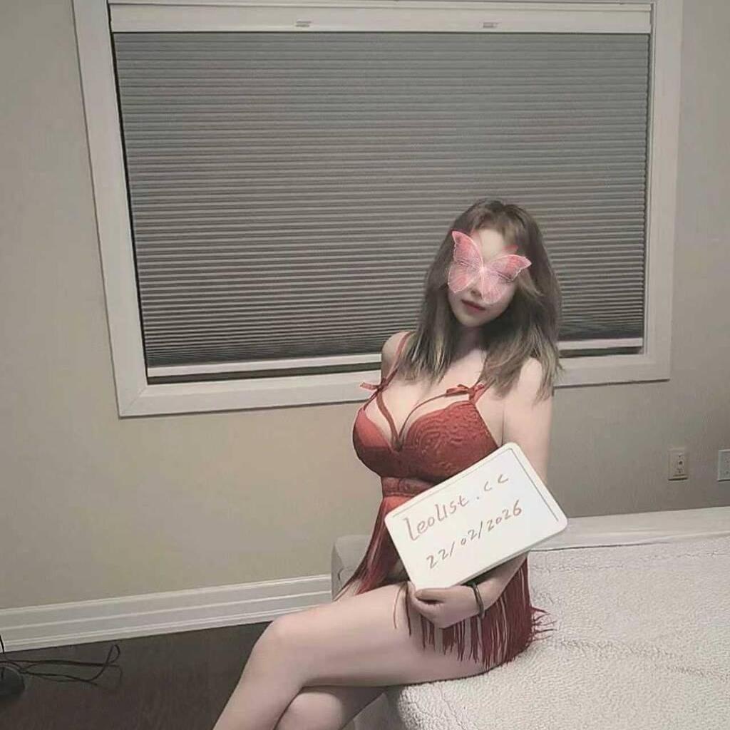 
                        Violet
                     is Female Escorts. | Vancouver | British Columbia | Canada | canadatopescorts.com 