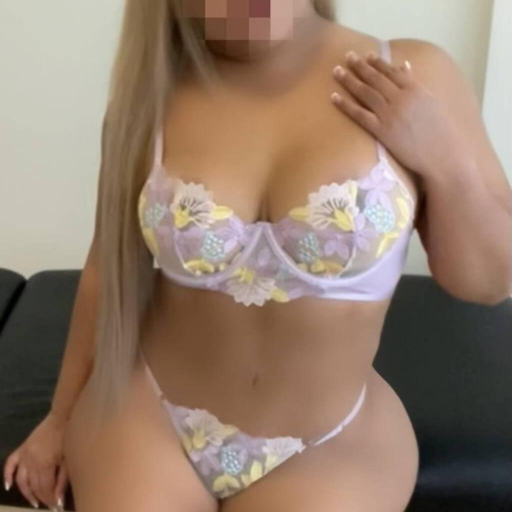 
                        Rose NEW 2 LETHBRIDGE
                     is Female Escorts. | Lethbridge | Alberta | Canada | canadatopescorts.com 