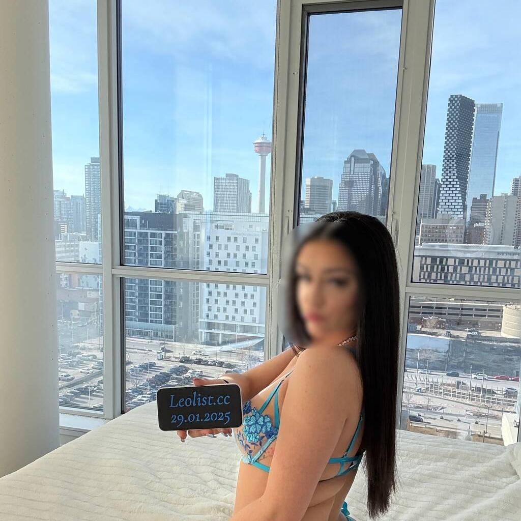 
                        Candy
                     is Female Escorts. | Calgary | Alberta | Canada | canadatopescorts.com 