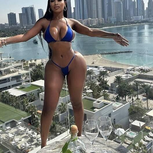 
                        Alyana
                     is Female Escorts. | Ft Mcmurray | Alberta | Canada | canadatopescorts.com 