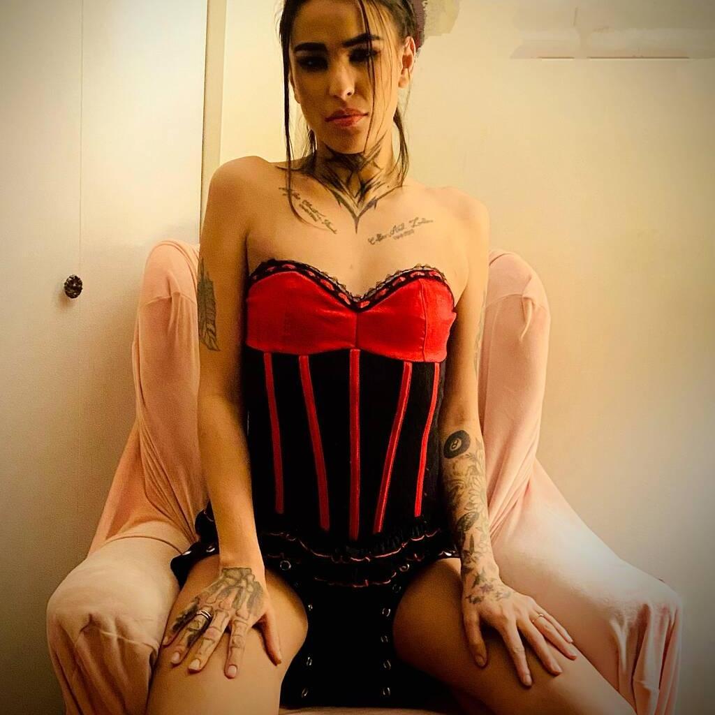 
                        Melina
                     is Female Escorts. | Grande Prairie | Alberta | Canada | canadatopescorts.com 