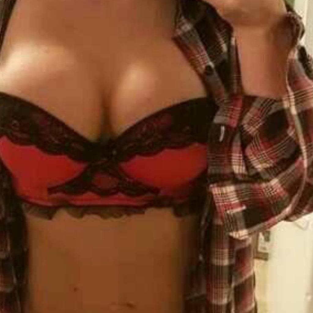 
                        Jessica 6856
                     is Female Escorts. | Vancouver | British Columbia | Canada | canadatopescorts.com 