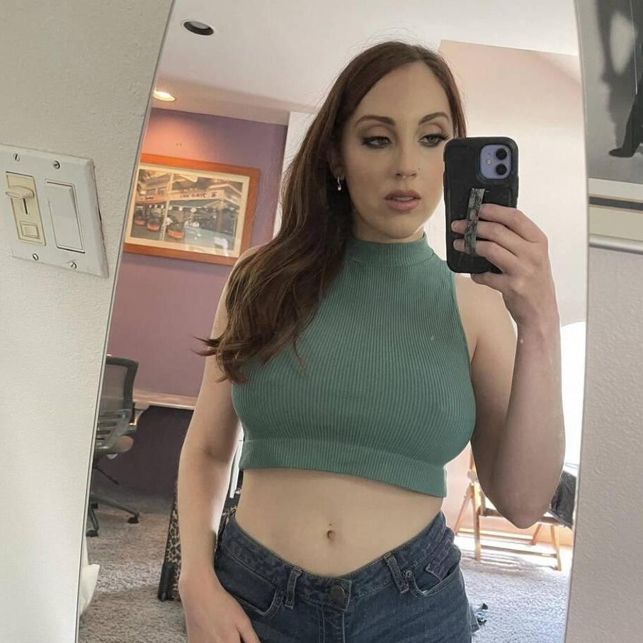 
                        Bessie
                     is Female Escorts. | Sault Ste Marie | Ontario | Canada | canadatopescorts.com 