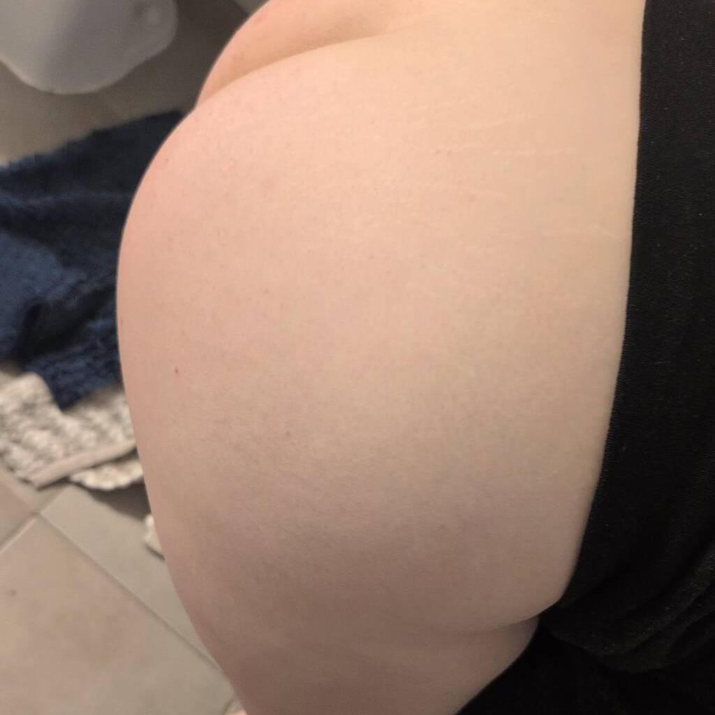 
                        Skyehigh
                     is Female Escorts. | Trois Rivieres | Quebec | Canada | canadatopescorts.com 