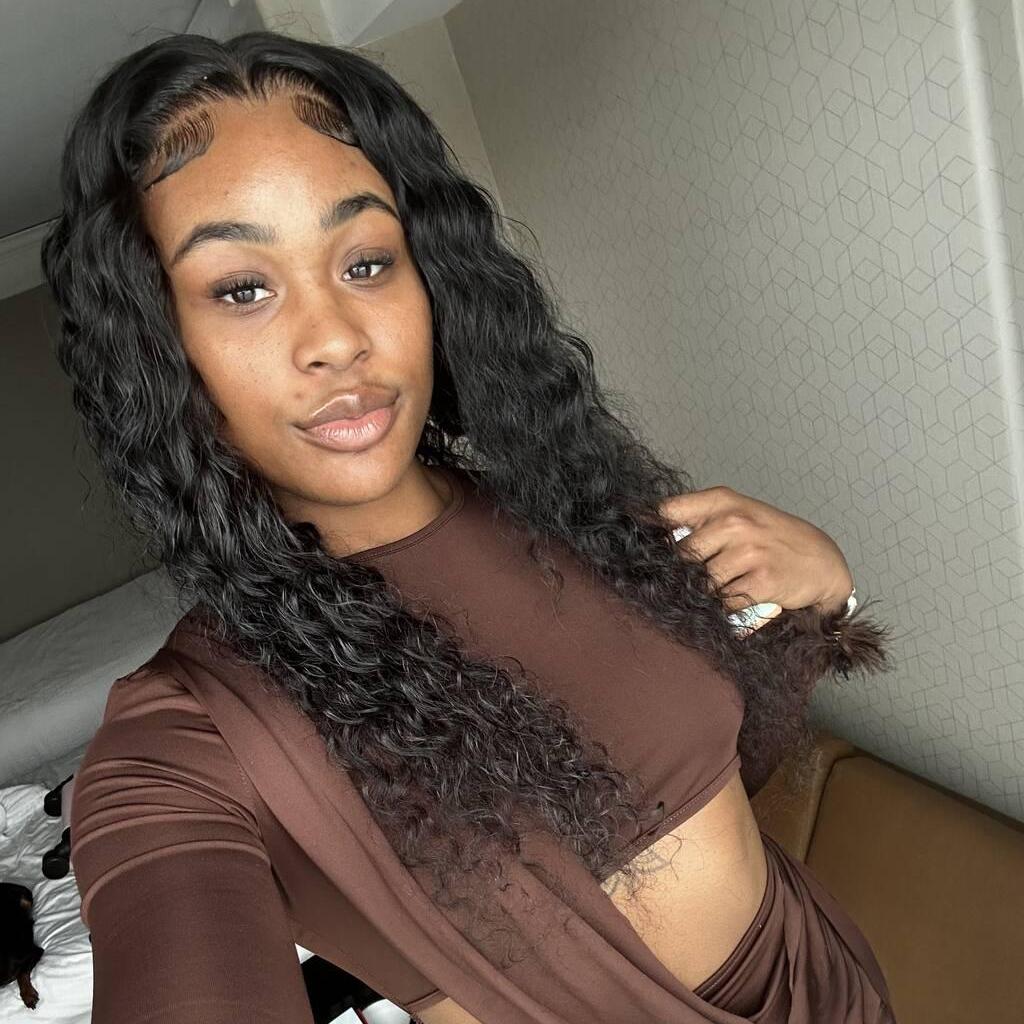 
                        EROTIC KIKI
                     is Female Escorts. | Montreal | Quebec | Canada | canadatopescorts.com 