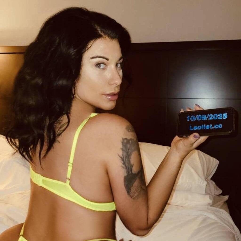 
                        Riley
                     is Female Escorts. | Winnipeg | Manitoba | Canada | canadatopescorts.com 