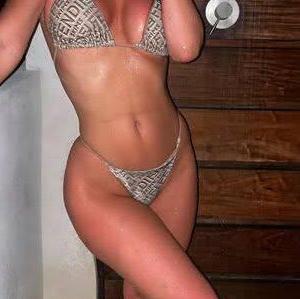 
                        Camielle
                     is Female Escorts. | Moncton | New Brunswick | Canada | canadatopescorts.com 