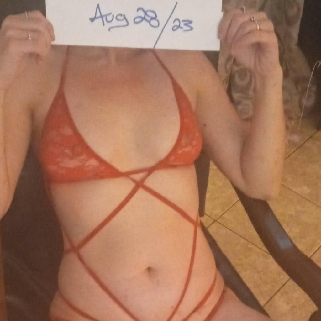 
                        Mackenzie
                     is Female Escorts. | Moncton | New Brunswick | Canada | canadatopescorts.com 