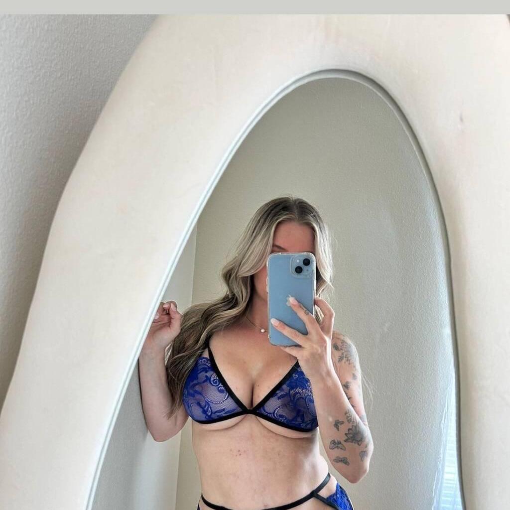 
                        Stephanie pierce
                     is Female Escorts. | Sudbury | Ontario | Canada | canadatopescorts.com 