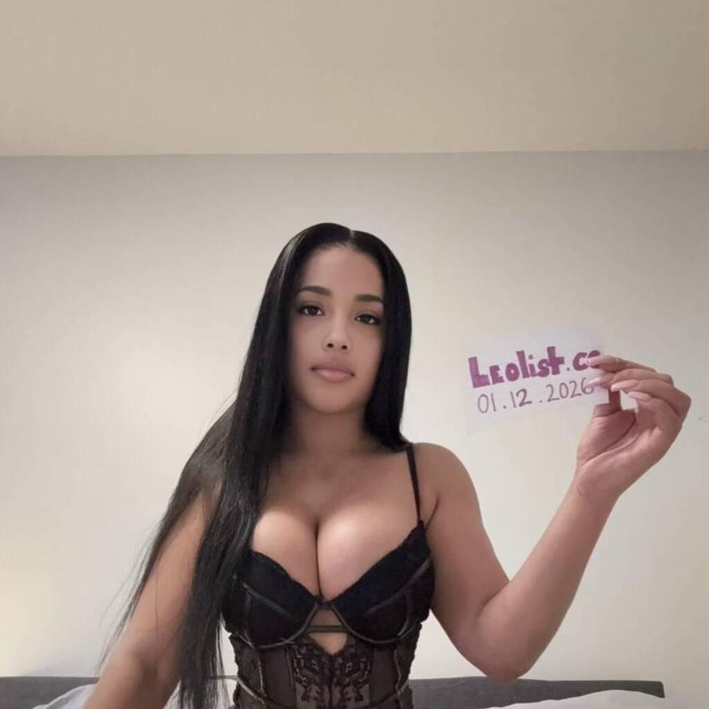 
                        Jasmine
                     is Female Escorts. | Montreal | Quebec | Canada | canadatopescorts.com 