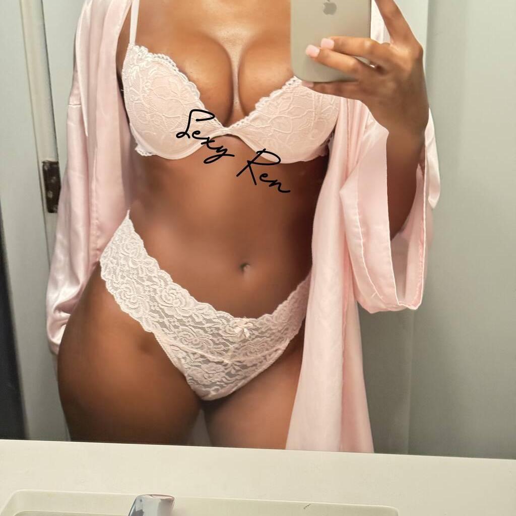 
                        Sexy Ren
                     is Female Escorts. | Lethbridge | Alberta | Canada | canadatopescorts.com 