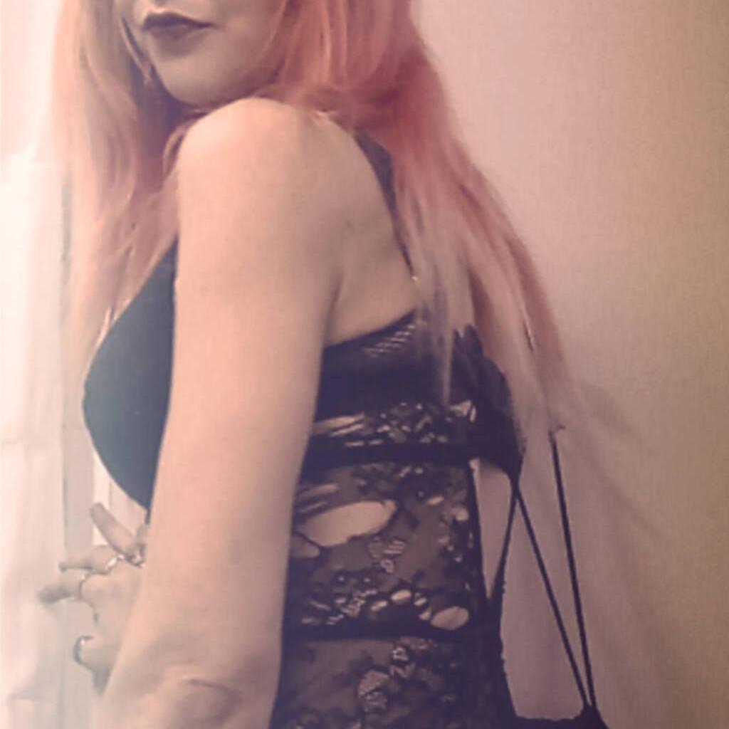 
                        Steph
                     is Female Escorts. | Winnipeg | Manitoba | Canada | canadatopescorts.com 