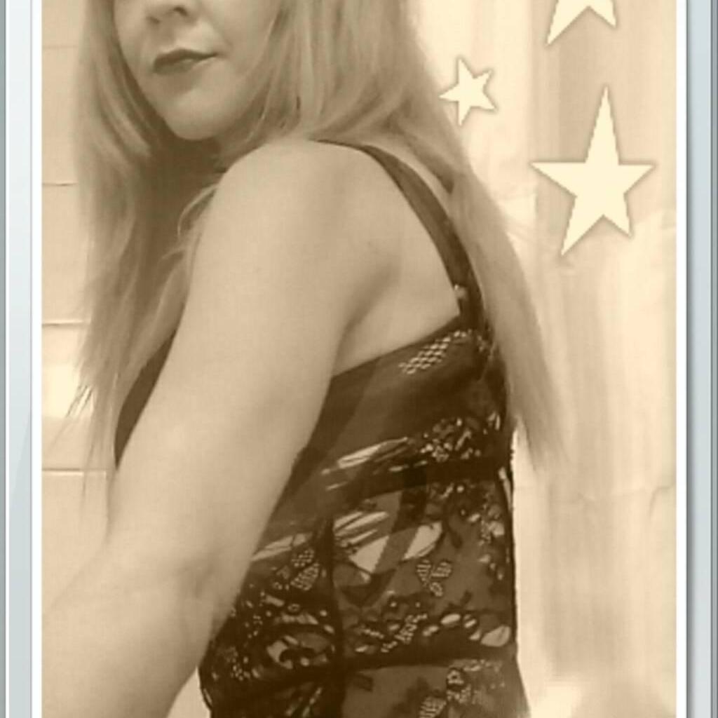 
                        Steph
                     is Female Escorts. | Winnipeg | Manitoba | Canada | canadatopescorts.com 