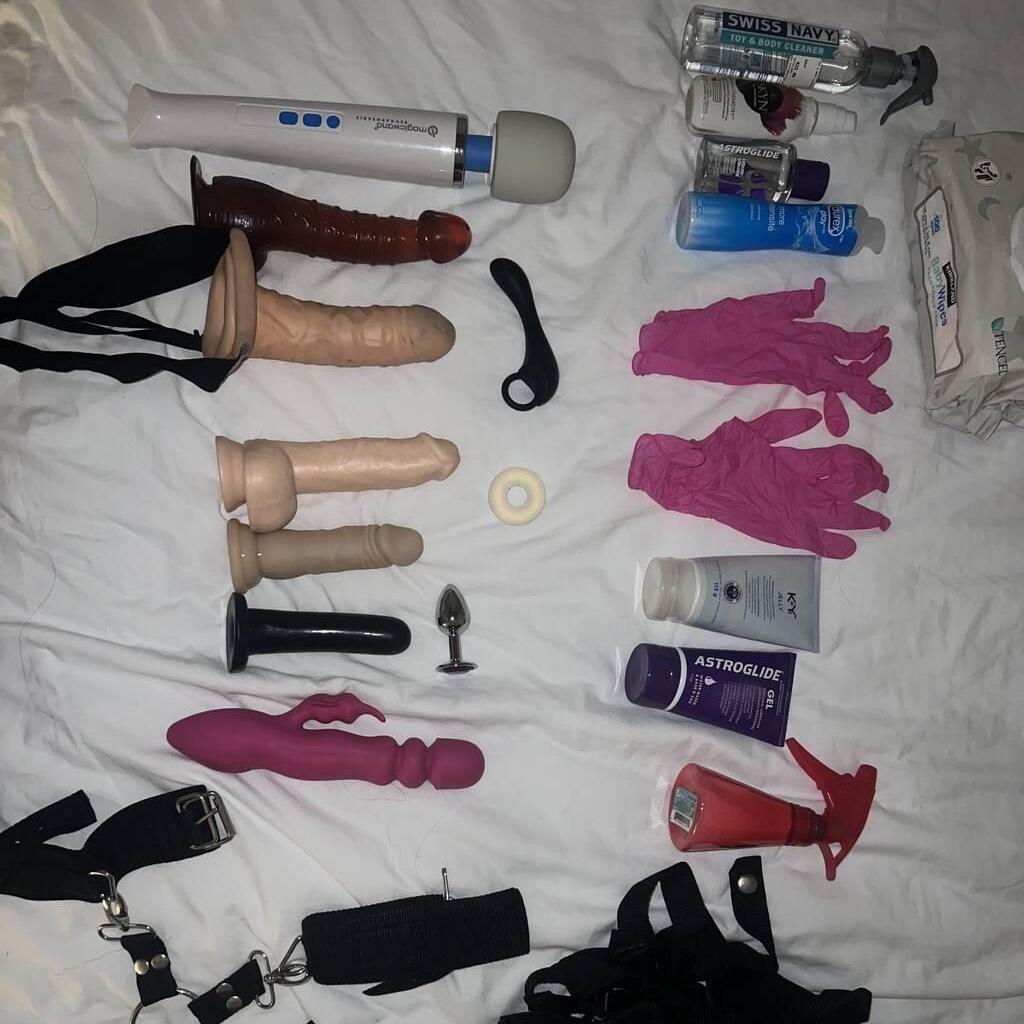 
                        Christi
                     is Female Escorts. | Niagara | Ontario | Canada | canadatopescorts.com 