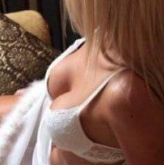 
                        Emma
                     is Female Escorts. | Toronto | Ontario | Canada | canadatopescorts.com 