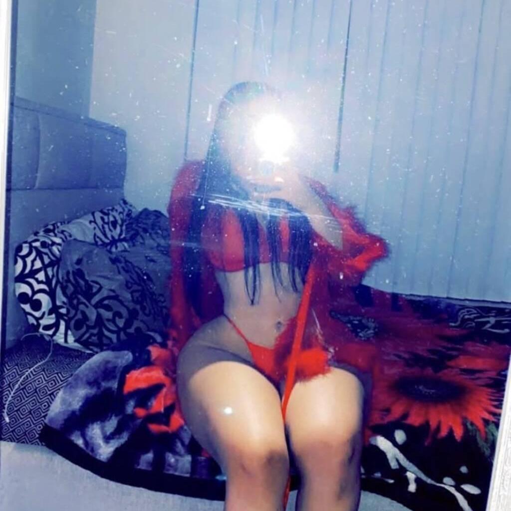 
                        Liyah
                     is Female Escorts. | Calgary | Alberta | Canada | canadatopescorts.com 