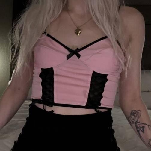 
                        Selena
                     is Female Escorts. | Sunshine Coast | British Columbia | Canada | canadatopescorts.com 