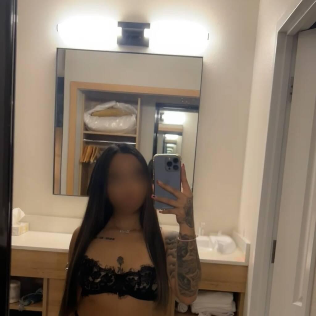 
                        Rose inked baby
                     is Female Escorts. | windsor | Ontario | Canada | canadatopescorts.com 